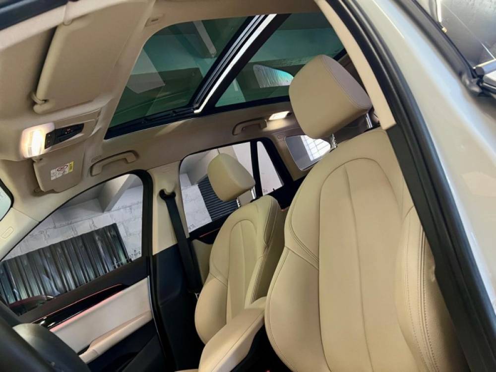 BMW - X1 - 2019/2019 - Branca - R$ 154.900,00