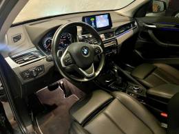 BMW - X1 - 2022/2022 - Preta - R$ 209.900,00