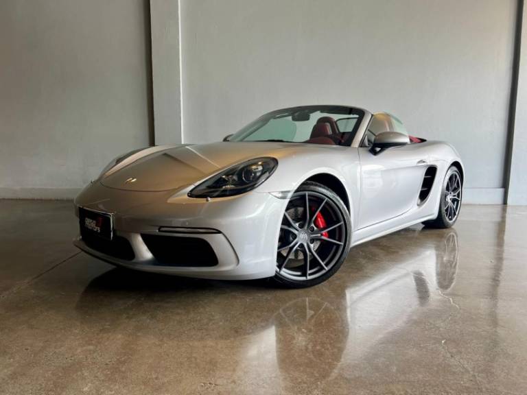 PORSCHE - 718 - 2020/2020 - Prata - R$ 599.900,00