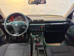 BMW - 318I - 1994/1995 - Roxa - R$ 29.900,00