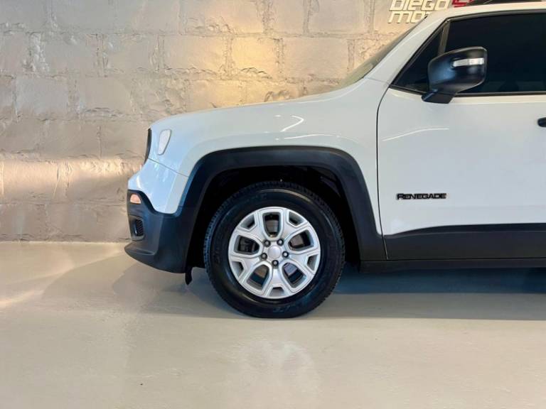 JEEP - RENEGADE - 2016/2016 - Branca - R$ 72.900,00