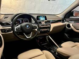 BMW - X1 - 2019/2019 - Branca - R$ 154.900,00