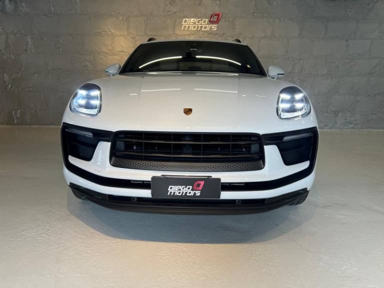 PORSCHE - MACAN - 2022/2022 - Branca - R$ 499.900,00