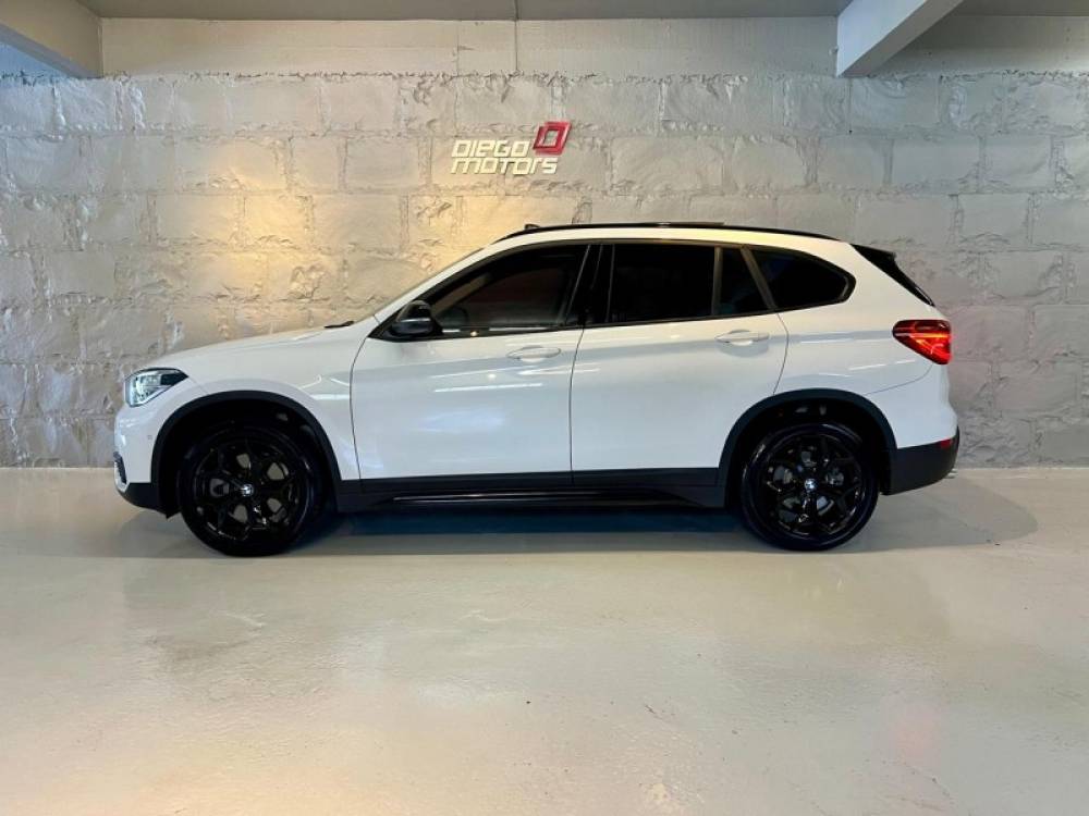 BMW - X1 - 2019/2019 - Branca - R$ 154.900,00