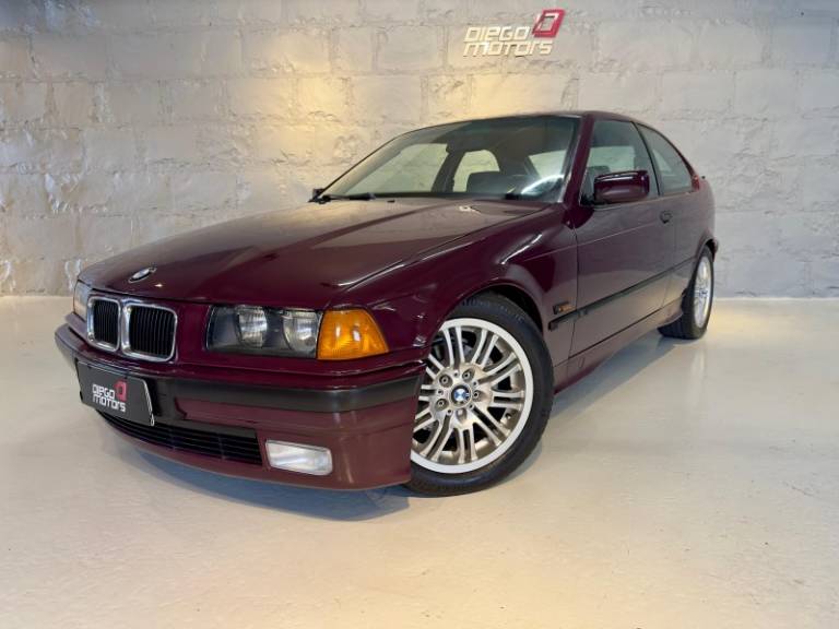 BMW - 318I - 1994/1995 - Roxa - R$ 29.900,00