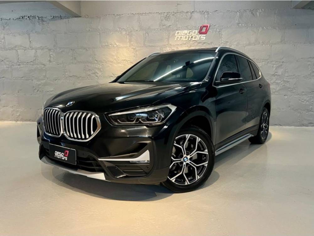 BMW - X1 - 2022/2022 - Preta - R$ 209.900,00