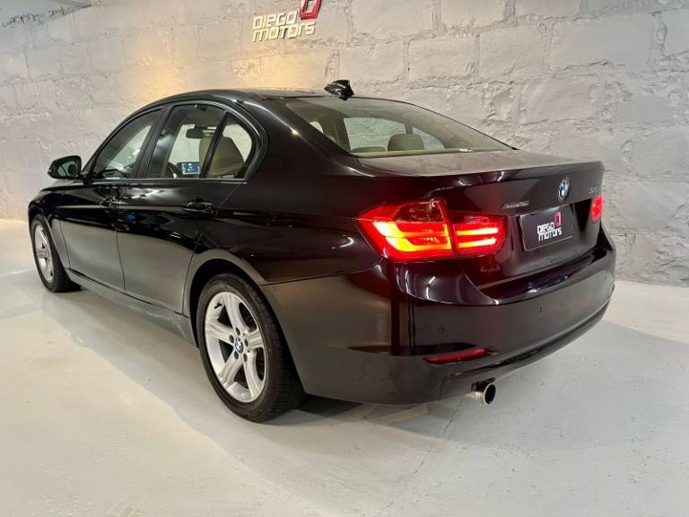 BMW - 320I - 2015/2015 - Preta - R$ 99.900,00