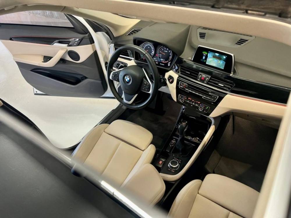 BMW - X1 - 2019/2019 - Branca - R$ 154.900,00